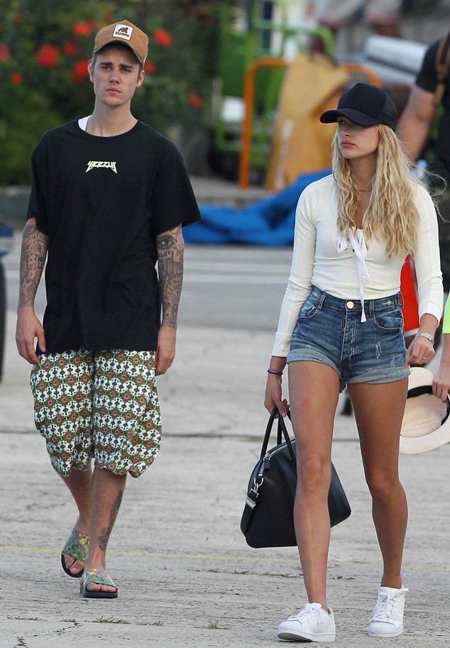 Justin Bieber & Hailey Baldwin Don't Look Very Happy in New Photo | E! News