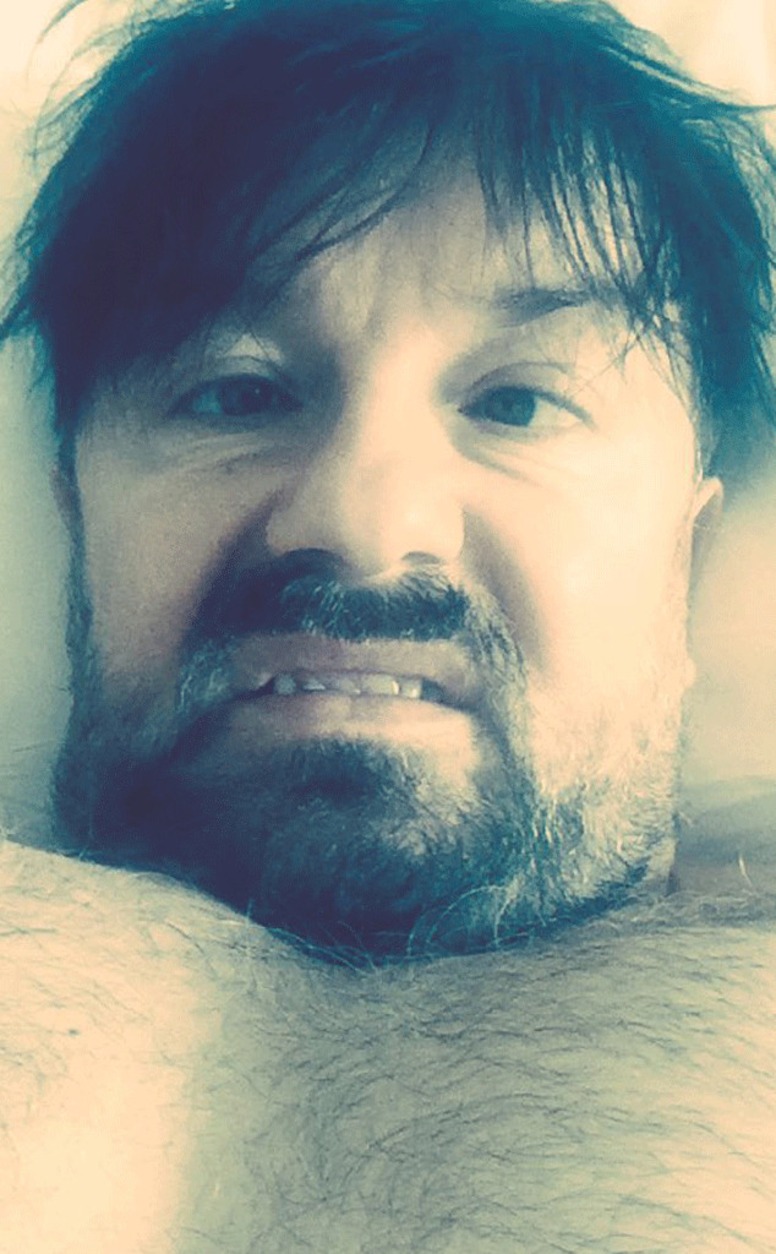 Ricky Gervais, Instagram 