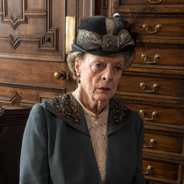 Why Maggie Smith Got the Last Downton Abbey Line | E! News