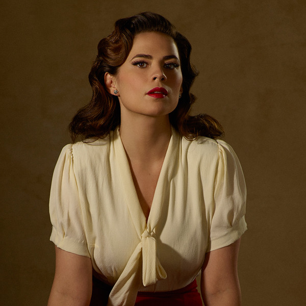 Why Hayley Atwell Isnt Saying Goodbye To Agent Carter Just Yet E Online