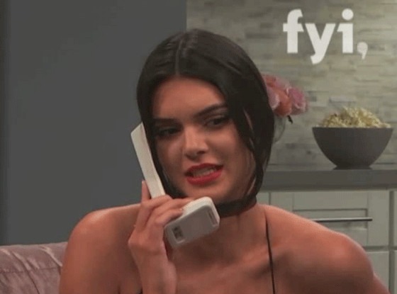 Kendall Jenner Just Pranked Kim Kardashian Im Pregnant E News 5795