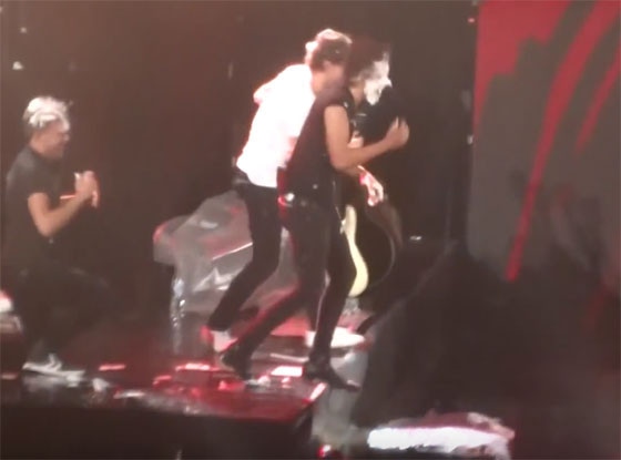 Pie Fight, One Direction