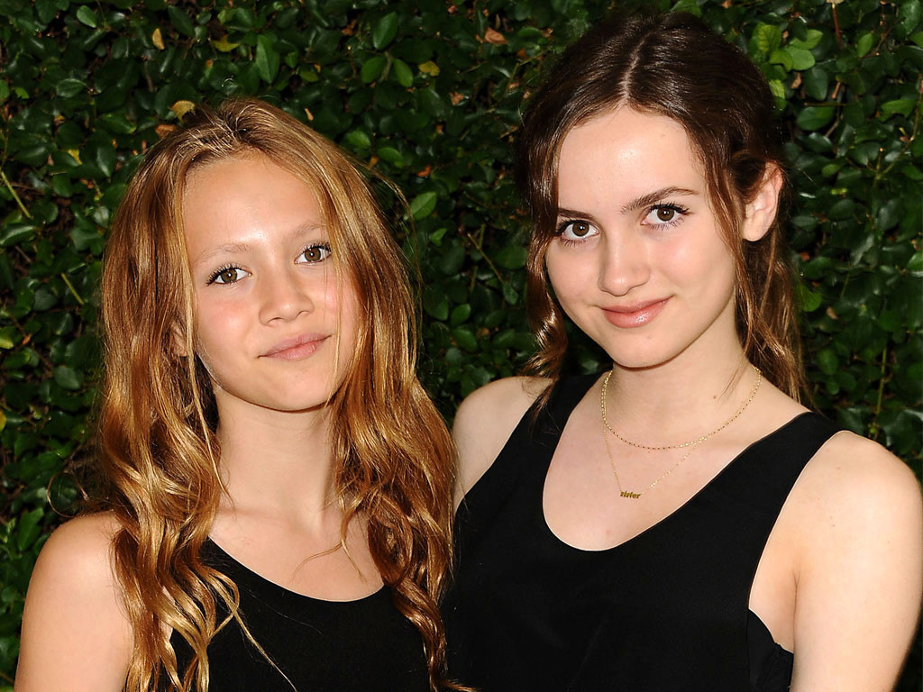 Iris Apatow, Judd Apatow's Animal-Loving Teen Daughter, Is Not Afraid to  Tease Her Dad on Instagram