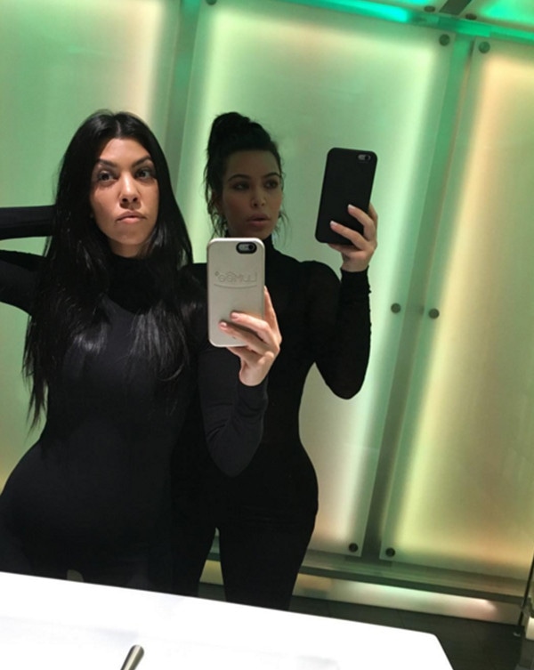 Kourtney Kardashian, Kim Kardashian