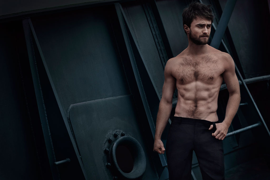 Daniel Radcliffe Reveals the Fitness Secret Behind His New Muscles E