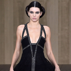 Kendall Gigi And Bella Hadid Own The Chanel Haute Couture