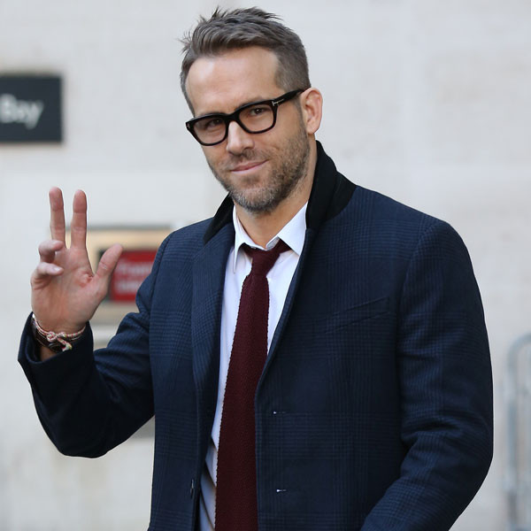 Ryan Reynolds Scatters His Dad's Ashes (and Jokes About It, Naturally)