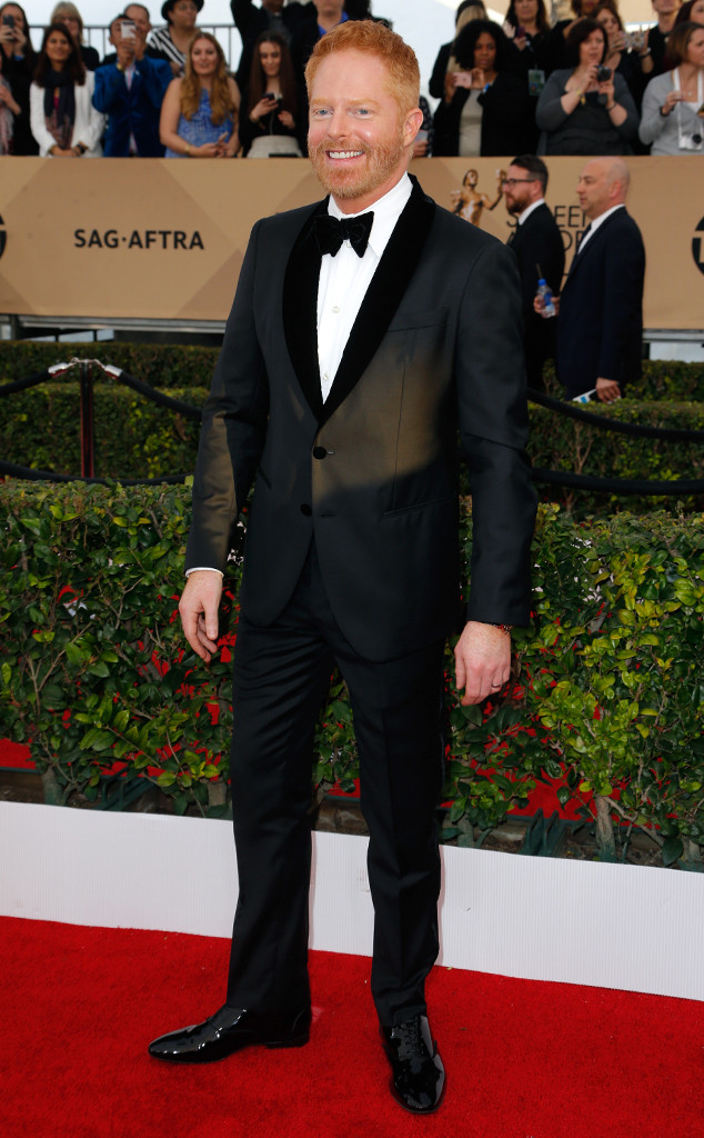 Jesse Tyler Ferguson from Best Dressed Men at the SAG Awards 2016 | E! News