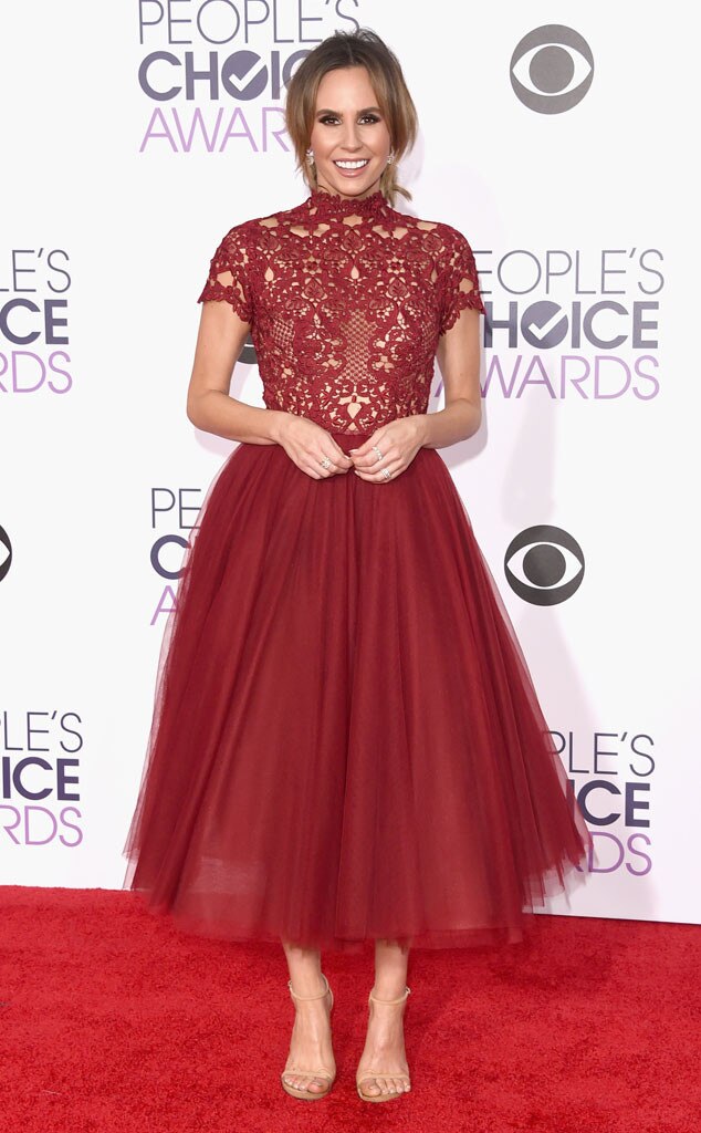 Keltie Knight from 2016 People's Choice Awards Red Carpet Arrivals E