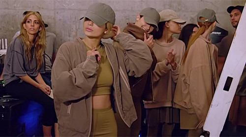 Kylie Jenner Discusses Having a Threesome with Tyga & Khloe Kardashian in  New 'KUWTK' Clip: Photo 3546130, Kylie Jenner Photos