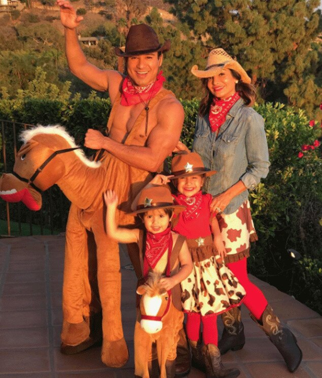 Mario Lopez from Stars Celebrate Halloween 2016 E! News