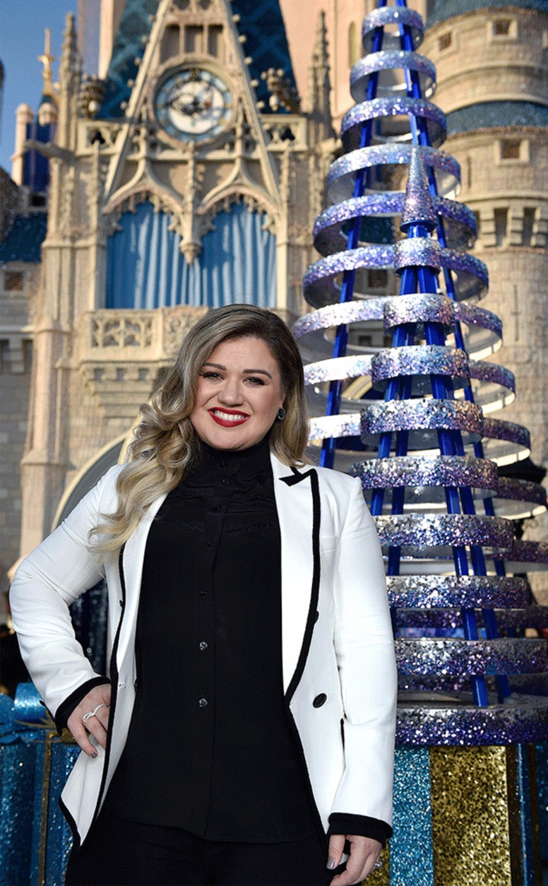 Kelly Clarkson, Christmas 2016