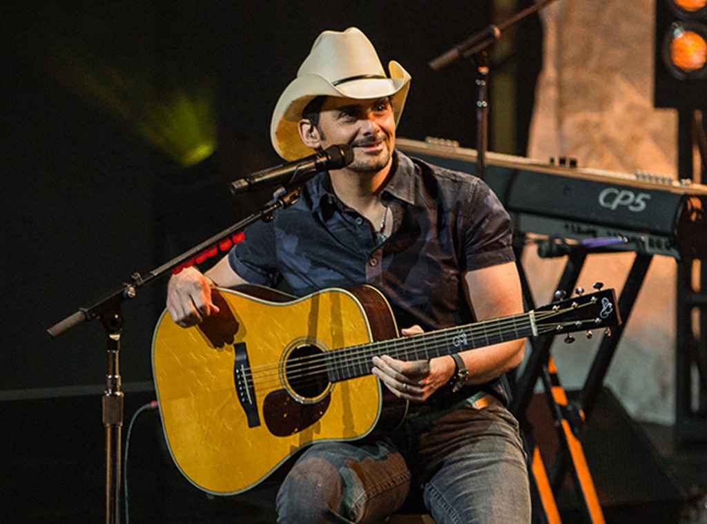 Brad Paisley from Musicians Performing Live on Stage | E! News