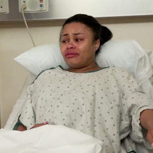 First Look Watch Blac Chyna Cry As She S About To Give Birth E Online Uk