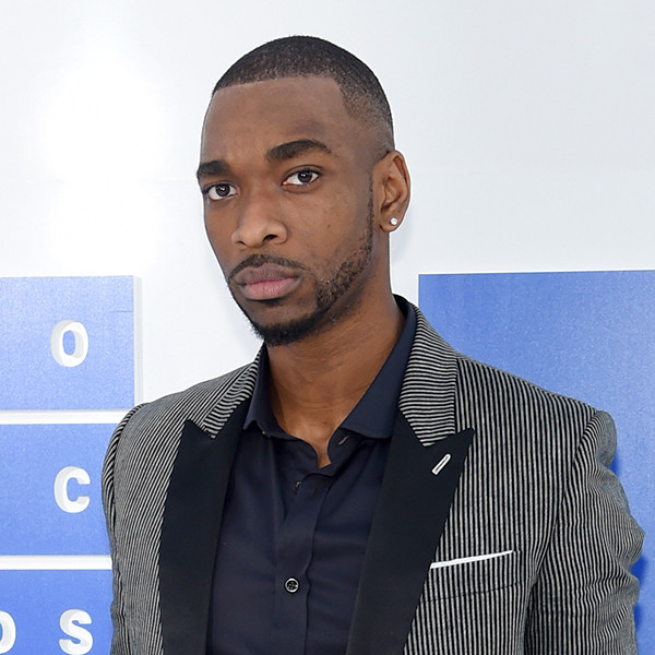 Jay Pharoah Gets Candid About Hosting 2016 AMAs: ''Buckle Up!