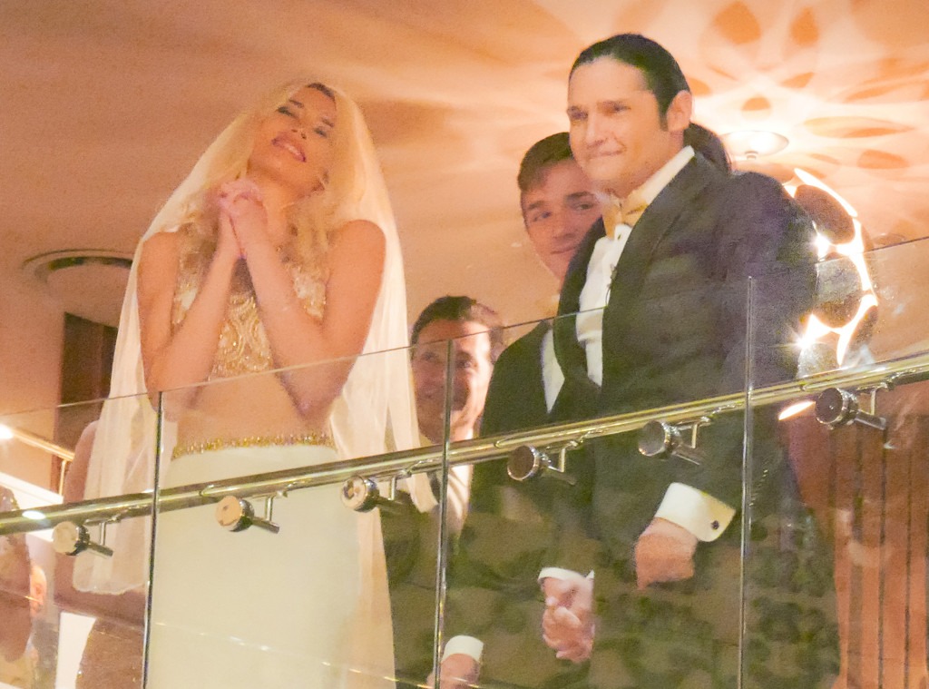 Corey Feldman Marries Courtney Anne In Las Vegas E News