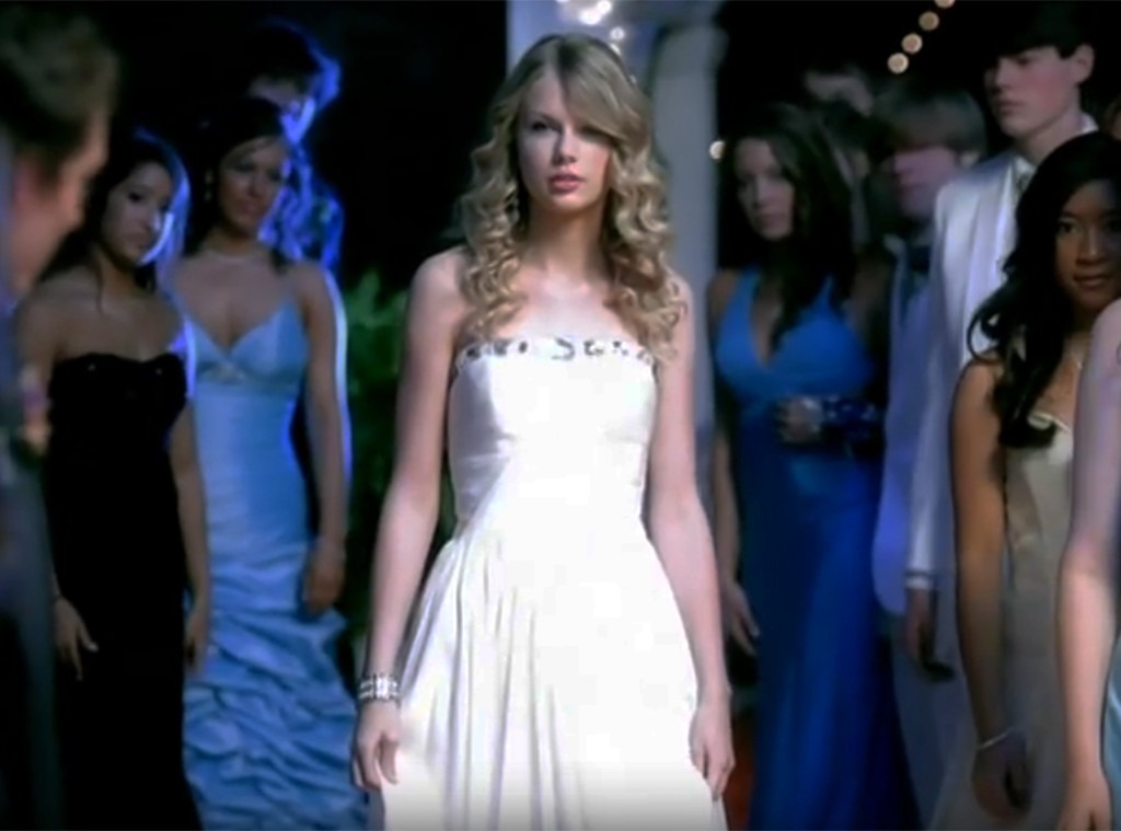 How Well Do You Know Taylor Swifts Music Video Style Match These Outfits To Their Songs E News 5326