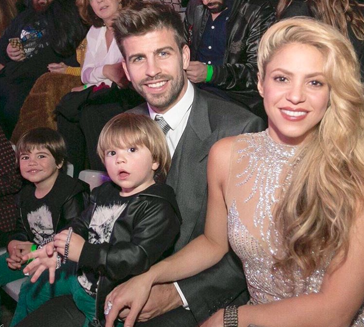 Omg Shakira Esta Embarazada De Su Tercer Hijo Mirala Fotos Video E Online Latino Mx