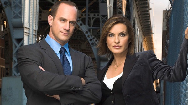 Mariska Hargitay And Chris Meloni's Reunion Is The Perfect Valentine's 