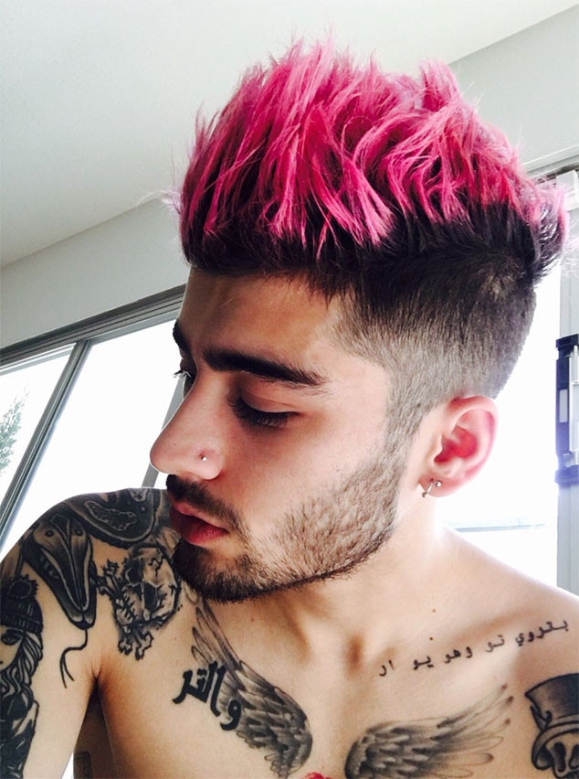 Zayn Malik Pink Hair Selfie: Hairstyle Makeover Photo