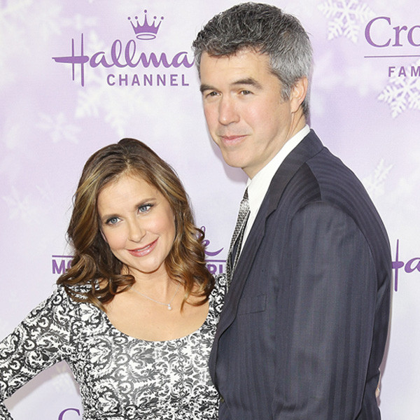 Get All The Details On Kellie Martin S Newborn Daughter E Online