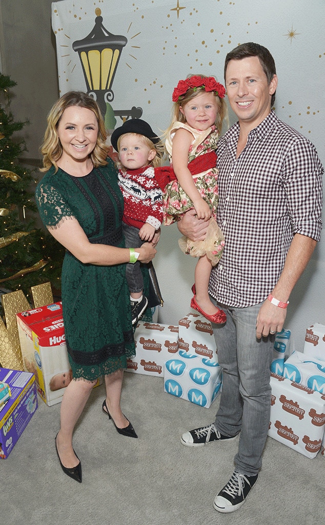 Beverley Mitchell from Stars Celebrate Christmas 2016 | E! News