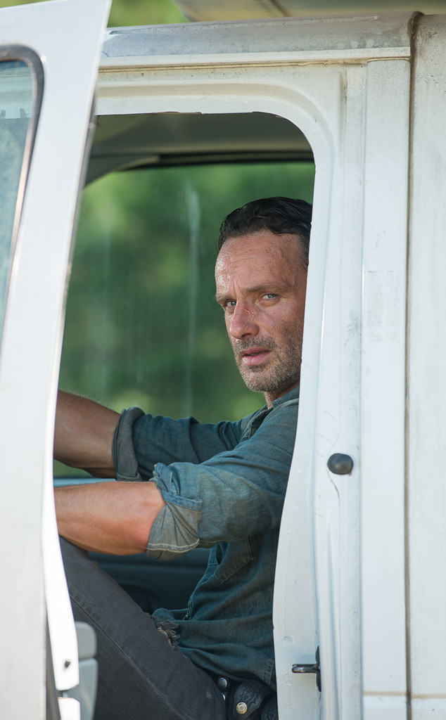 The Walking Deads Latest Huge Twist Is Here To Stay E Online