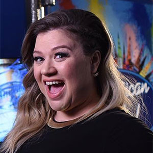 Kelly Clarkson And Her Baby Bump Pumped For Idol Return E Online