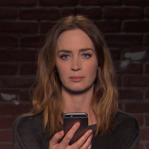 Emily Blunt George Clooney And More Stars Read Mean Tweets E Online 5371