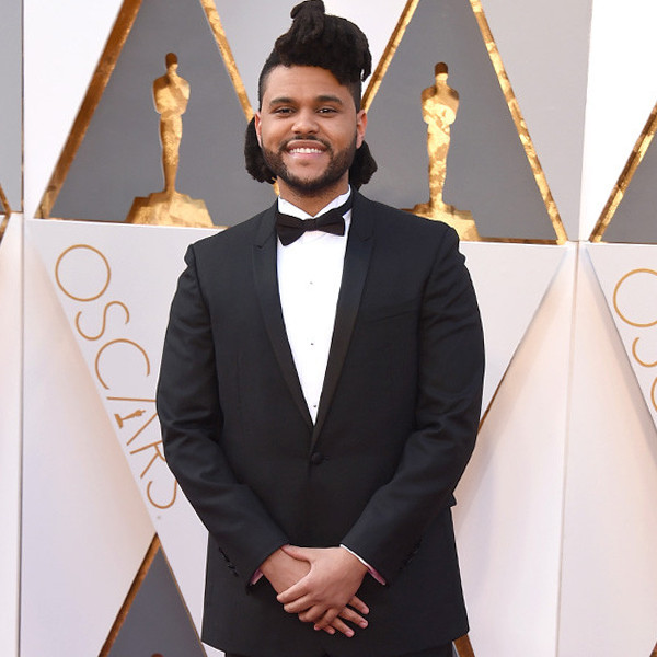 The Weeknd Performs Sexy Rendition Of Earned It At Oscars 2016 E Online 