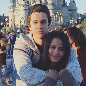 Austin Mahone & Katya Henry Show PDA After Becky G Split