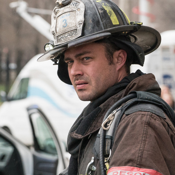 Taylor Kinney on Growing Up With Chicago Fire | E! News