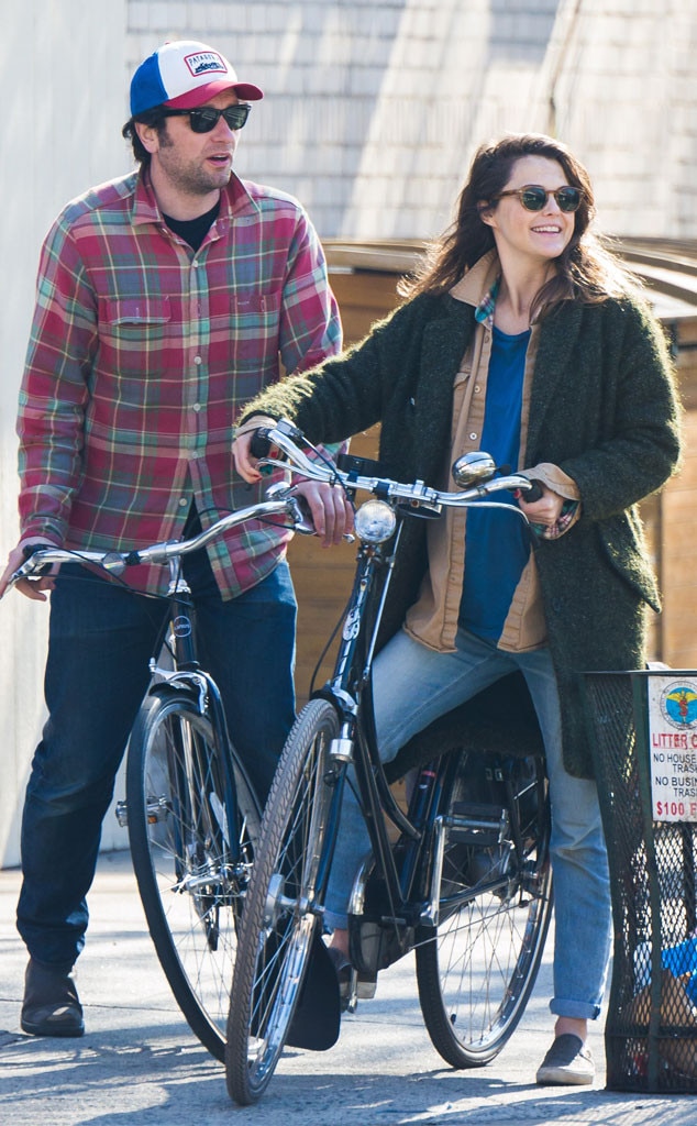 Matthew Rhys & Keri Russell from The Big Picture: Today's Hot Photos