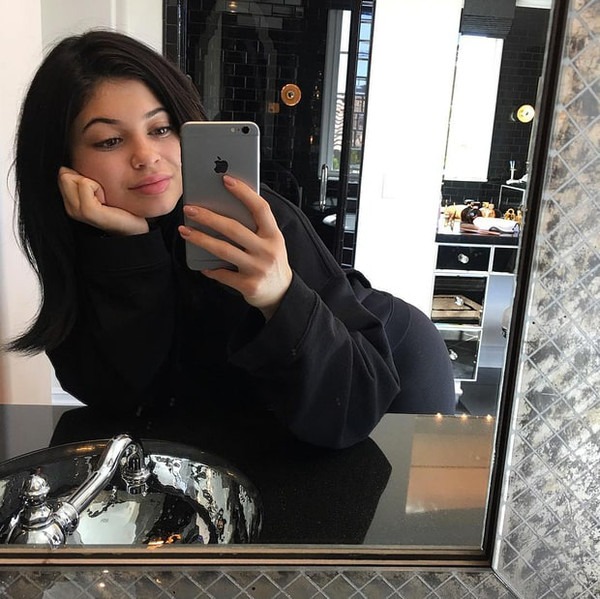 Kylie Jenner, selfies