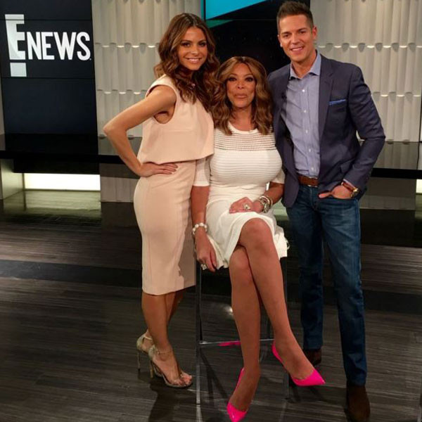 Maria Menounos from Behind the Scenes of E! News | E! News
