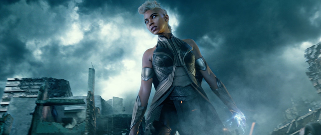 Storm A Brewin From X Men Apocalypse Movie Pics E News