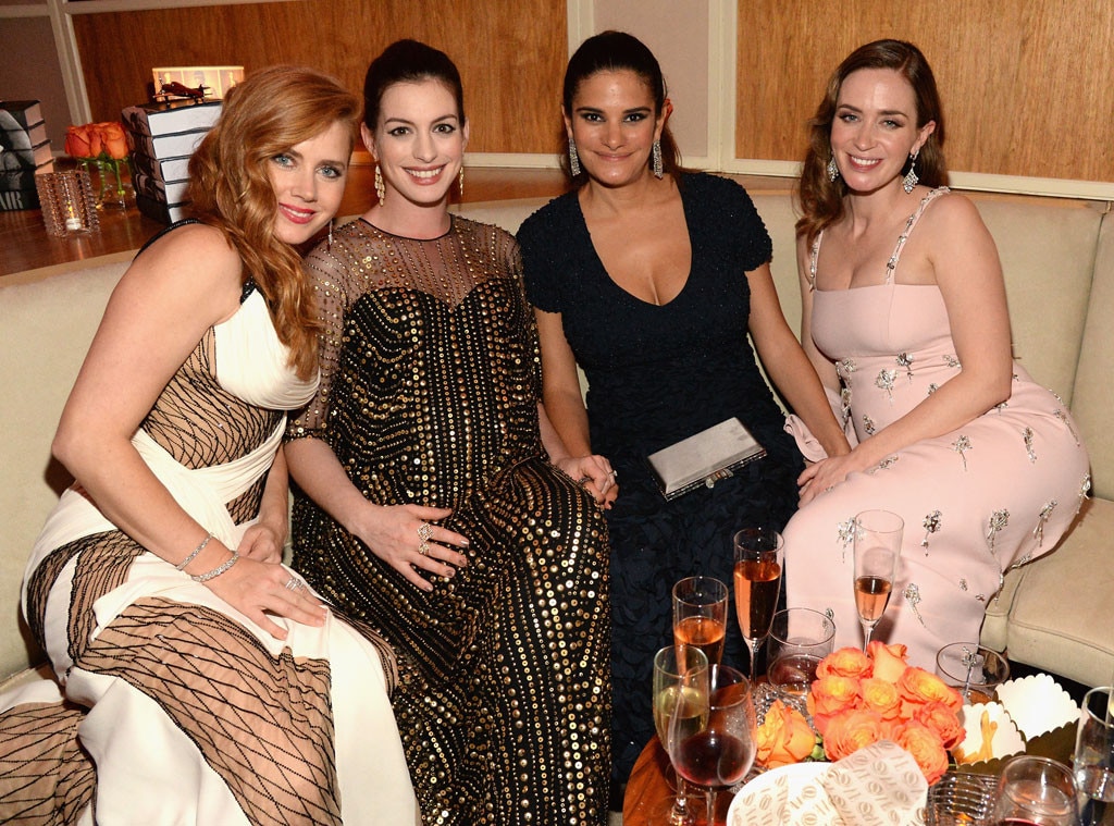 Amy Adams Anne Hathaway And Emily Blunt From Vanity Fair Oscars 2016 Party Hot Looks And Cute 