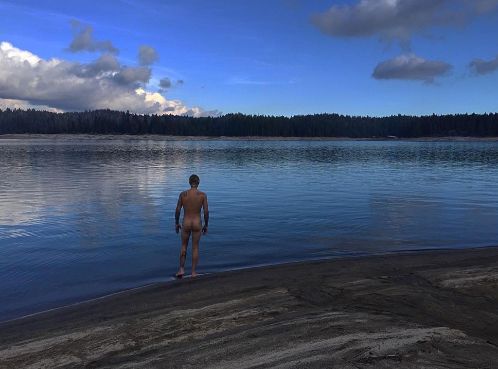 Justin Bieber Puts His Naked Butt on Display During Lake Trip
