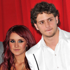 Christopher Von Uckermann Tweets Dulce María: Help! Vondy Fans Are ...