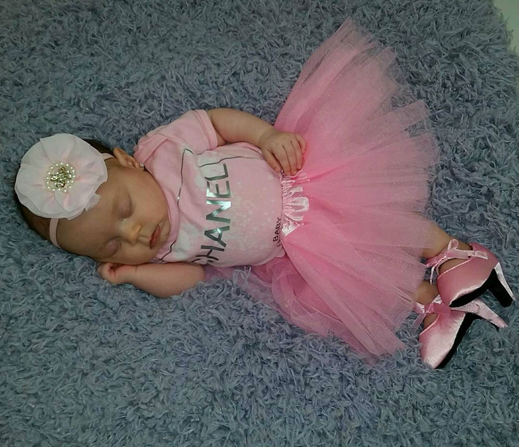 Coco's Baby Girl Takes a Nap After 'Long Day' in Heels (LOL!)