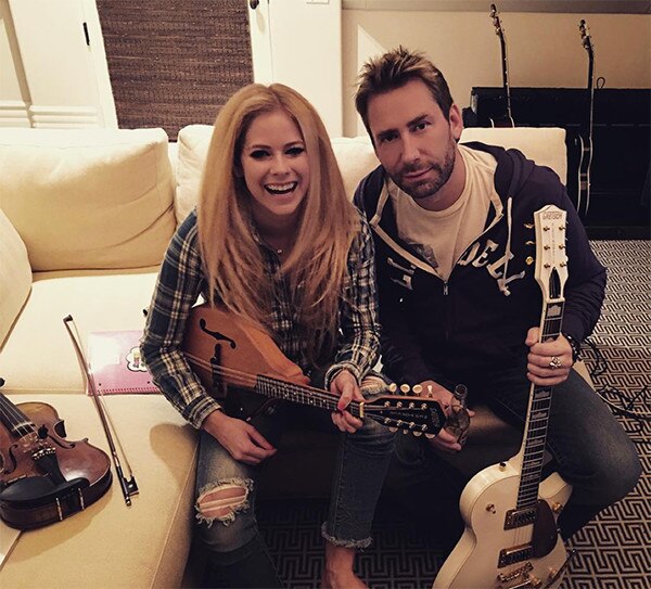 Avril Lavigne and Chad Kroeger Fuel Romance Rumors E! News