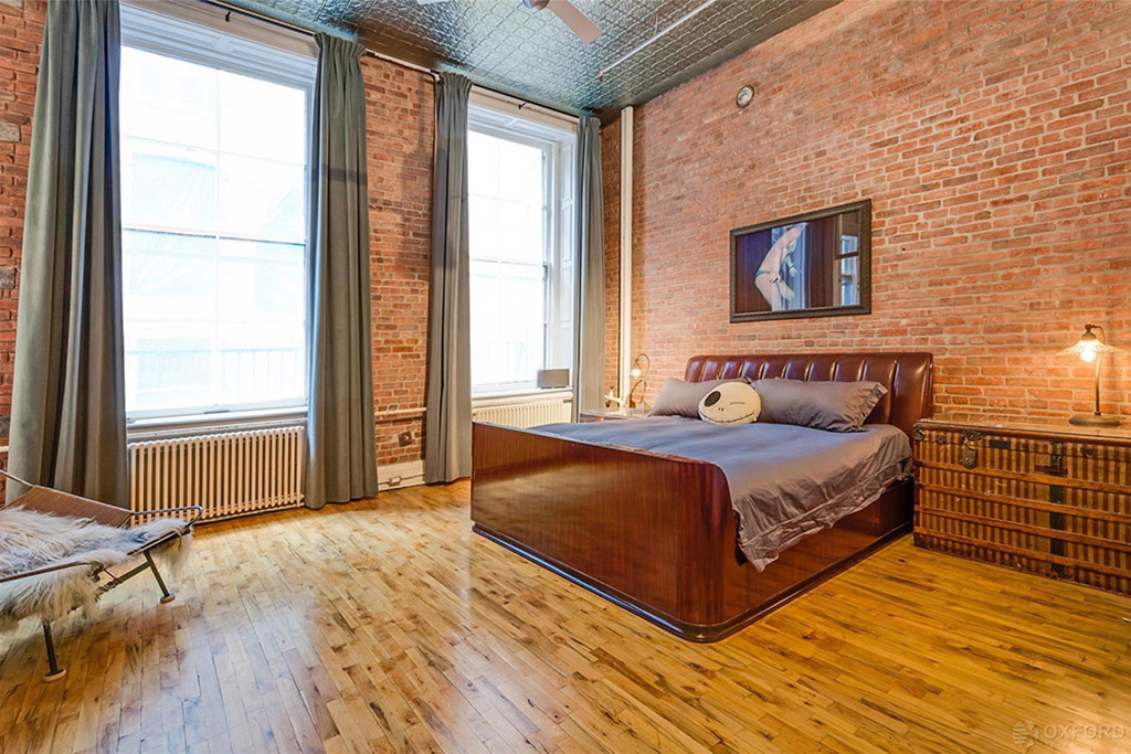 Master Bedroom From Adam Levine Behati Prinsloo S Nyc Loft