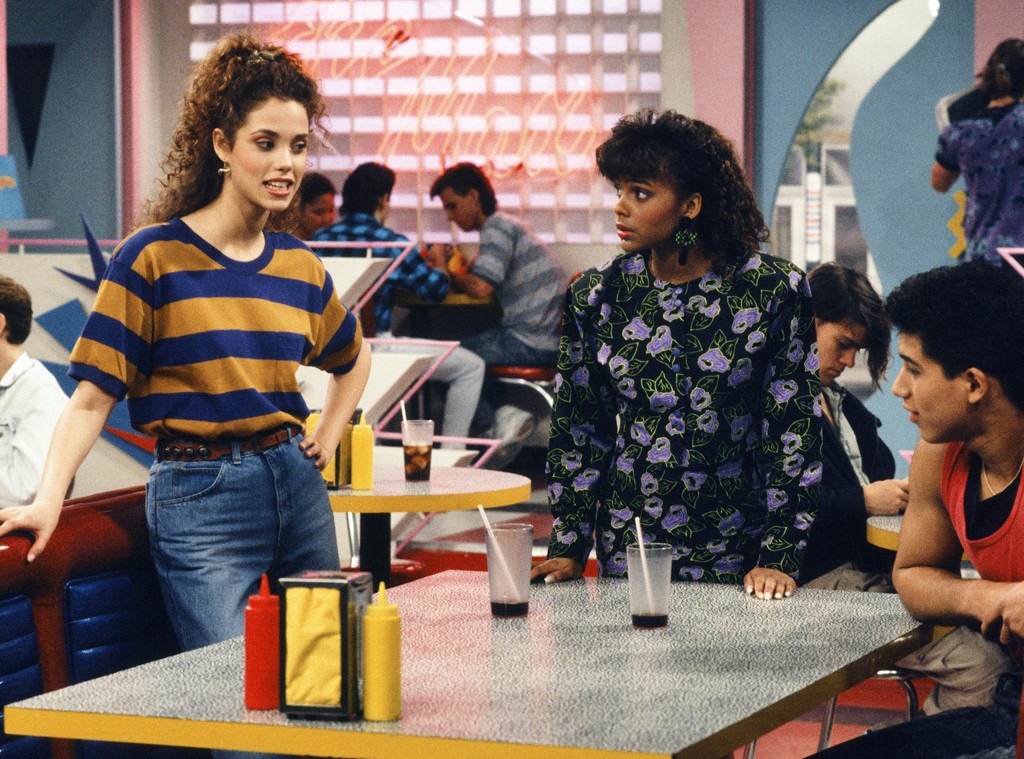 A Saved By The Bell Inspired Pop Up Diner Is Coming To Chicago E News