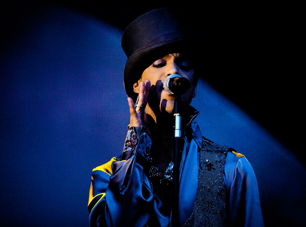 Prince, 2011