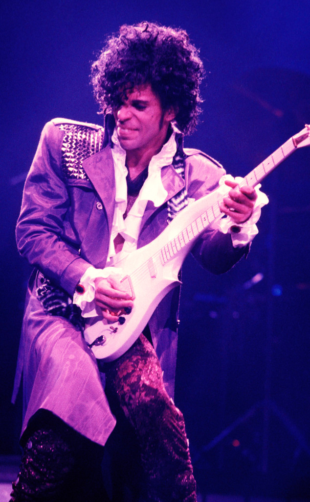 Prince Remembered: 7 Awesome Covers of His Songs by Kelly ...