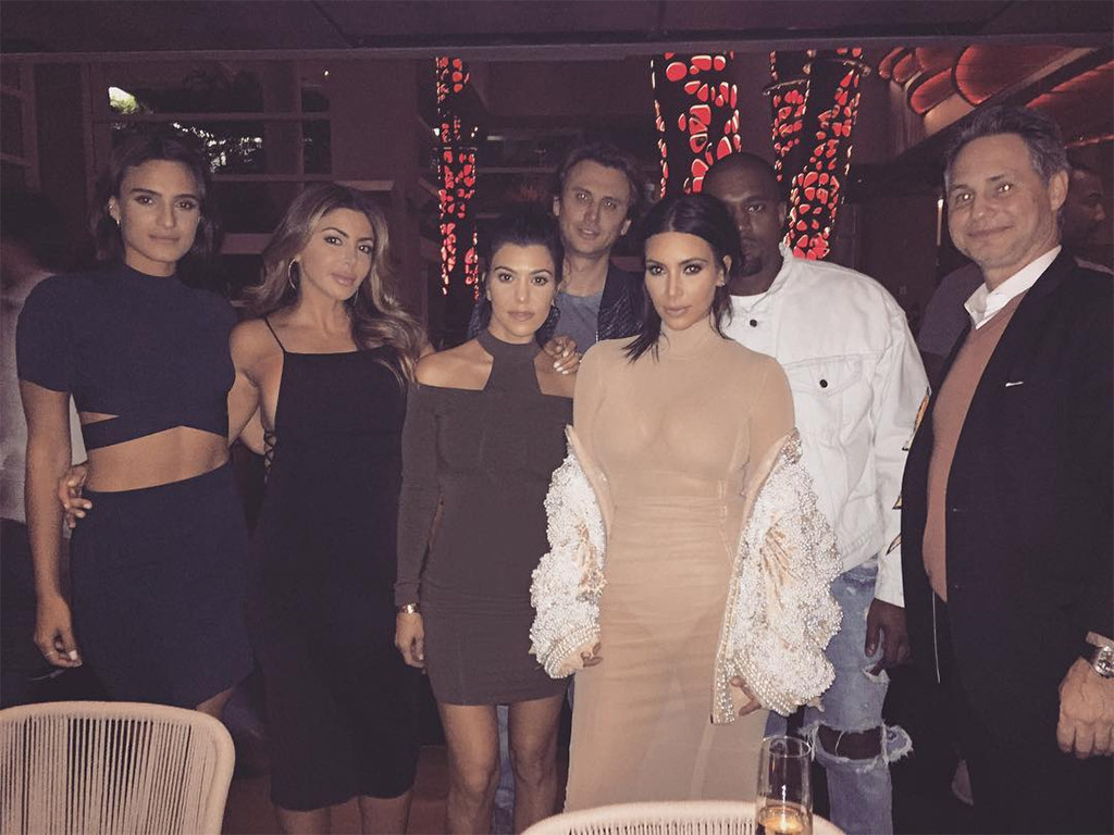 Kim Kardashian, Kourtney Kardashian, Kanye West, Miami