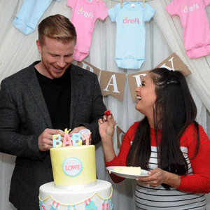Inside Sean Lowe and Catherine Giudici's Baby Shower