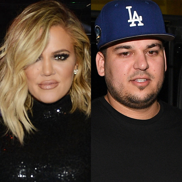 Sibling Solidarity! Khloe and Rob Hold Hands in Rare Pic E! Online(01)
