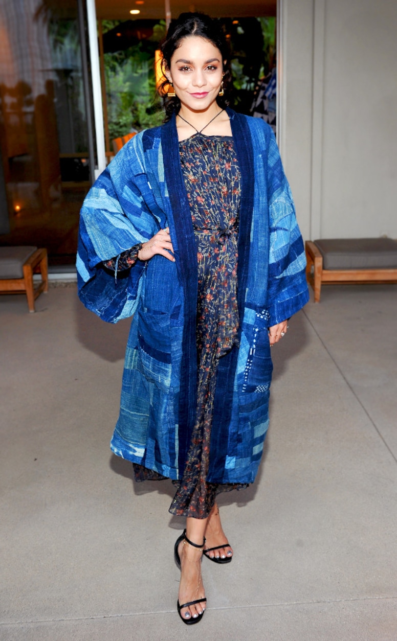 ESC: Vanessa Hudgens, Vacation