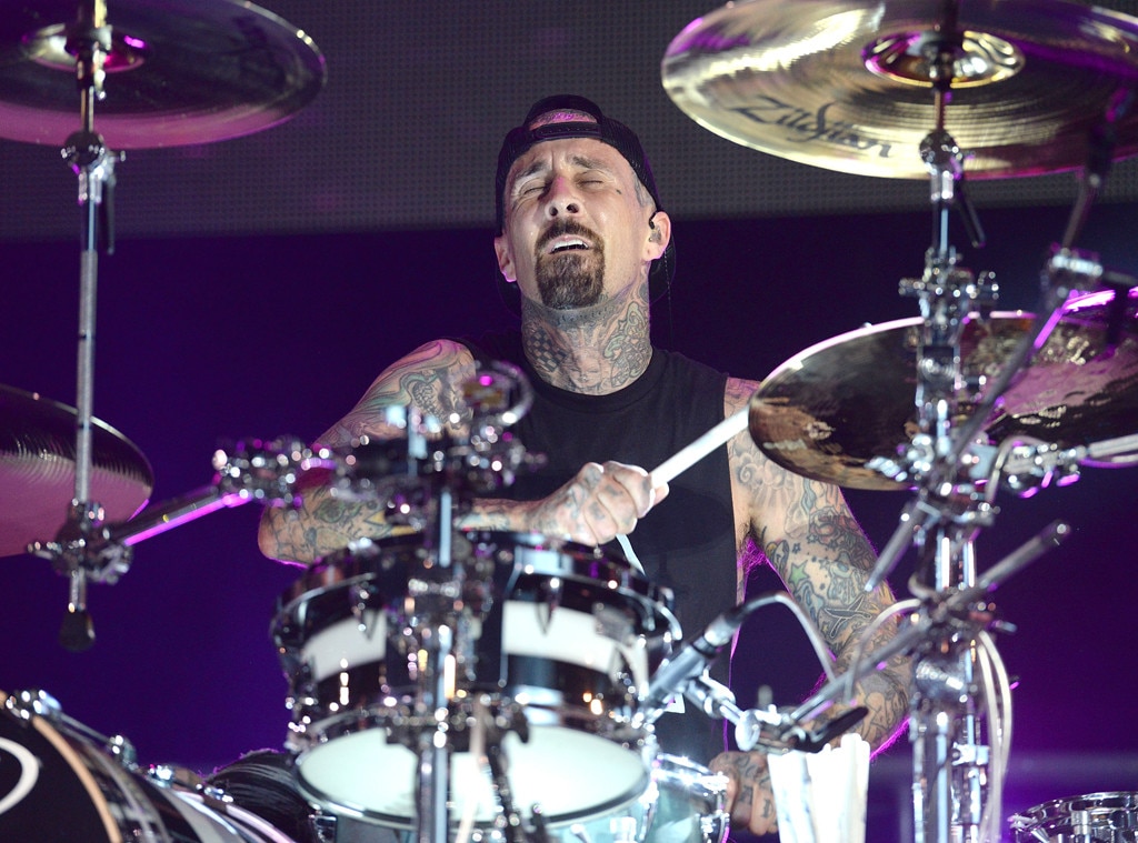 Travis Barker from Musicians Performing Live on Stage | E! News